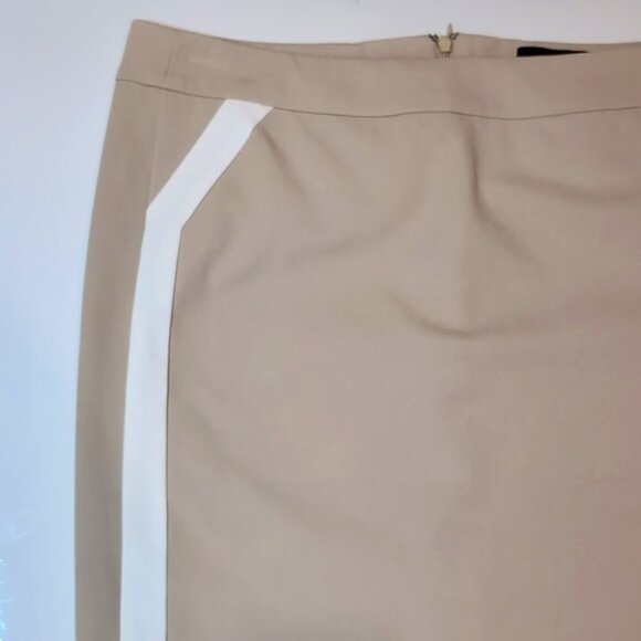 3/$20 Cynthia Rowley Khaki Pencil Skirt Side Stripe Contrast Contour Above Knee - Picture 2 of 10